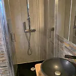De Bien Etre Avec Piscine Et Jaccuzi A 2 Pas De La Et Du Centre Avec Massages Relaxants En Option * 팔라바 레 플로