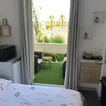 De Bien Etre Avec Piscine Et Jaccuzi A 2 Pas De La Et Du Centre Avec Massages Relaxants En Option 아파트 *