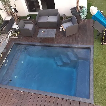شقة De Bien Etre Avec Piscine Et Jaccuzi A 2 Pas De La Et Du Centre Avec Massages Relaxants En Option بالافاس ليه فلو