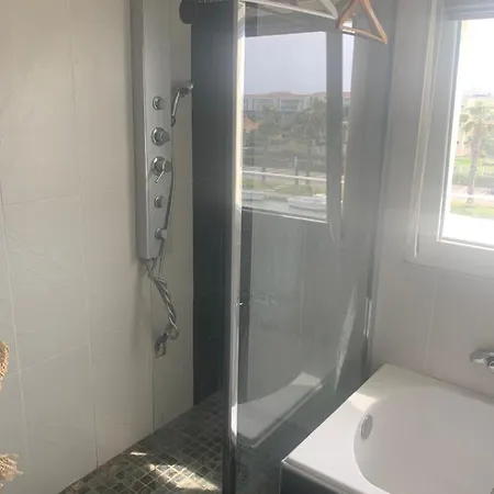 شقة De Bien Etre Avec Piscine Et Jaccuzi A 2 Pas De La Et Du Centre Avec Massages Relaxants En Option