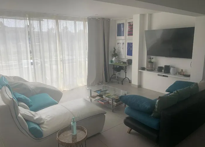 De Bien Etre Avec Piscine Et Jaccuzi A 2 Pas De La Et Du Centre Avec Massages Relaxants En Option Apartament Palavas-les-Flots