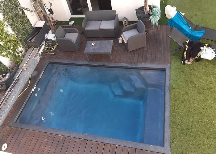 Apartament De Bien Etre Avec Piscine Et Jaccuzi A 2 Pas De La Et Du Centre Avec Massages Relaxants En Option Palavas-les-Flots