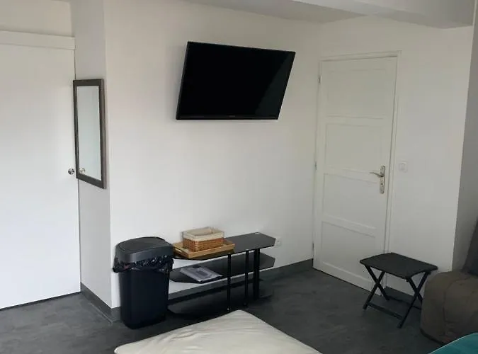 De Bien Etre Avec Piscine Et Jaccuzi A 2 Pas De La Et Du Centre Avec Massages Relaxants En Option Palavas-les-Flots