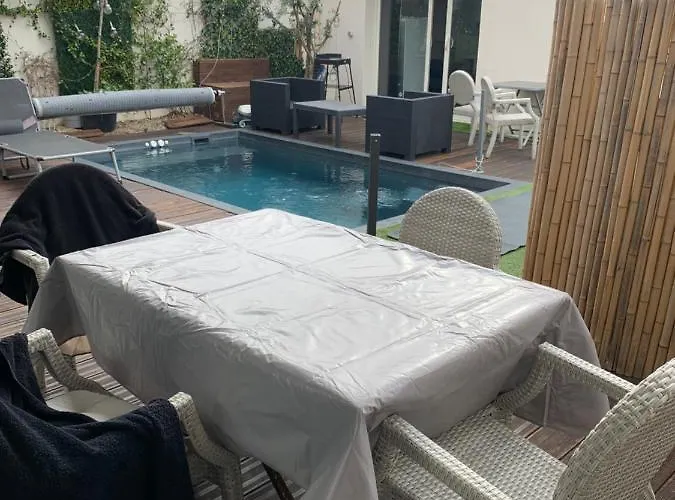 De Bien Etre Avec Piscine Et Jaccuzi A 2 Pas De La Et Du Centre Avec Massages Relaxants En Option * Palavas-les-Flots