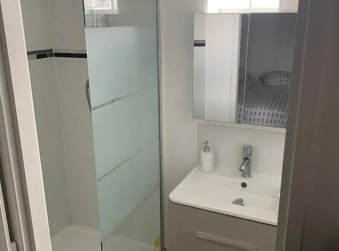 De Bien Etre Avec Piscine Et Jaccuzi A 2 Pas De La Et Du Centre Avec Massages Relaxants En Option Apartament Palavas-les-Flots